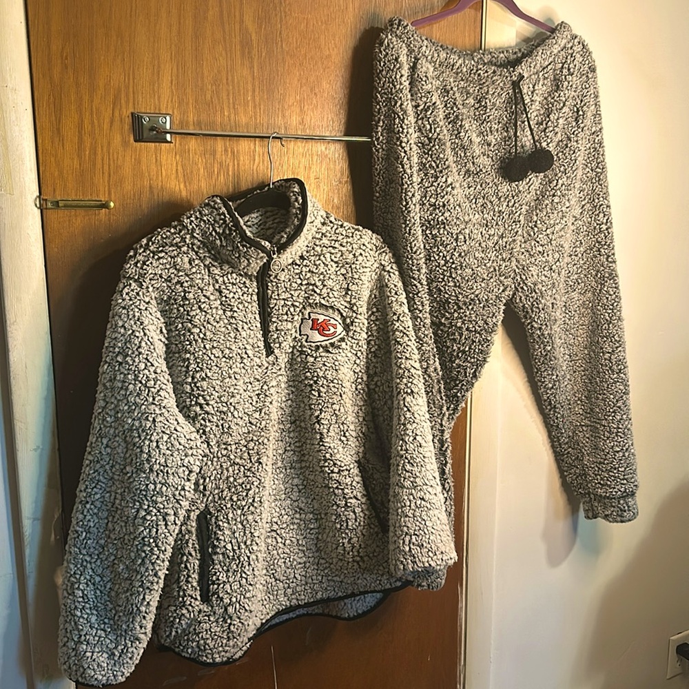 Faux fur KC sweater and pant
